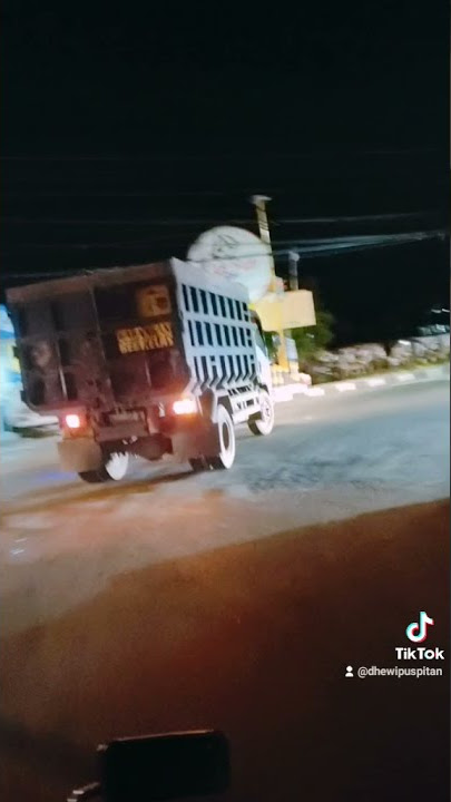 Jalan Jalan pakai CB