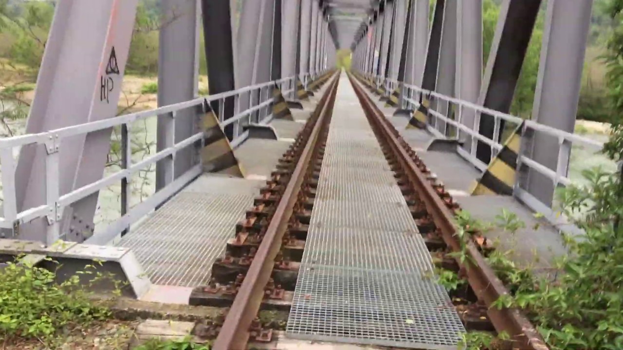 La ferrovia Santhià-Arona a 7 anni dalla chiusura