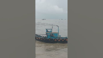 shorts kéo tàu cá ra cửa biển áp lực quá