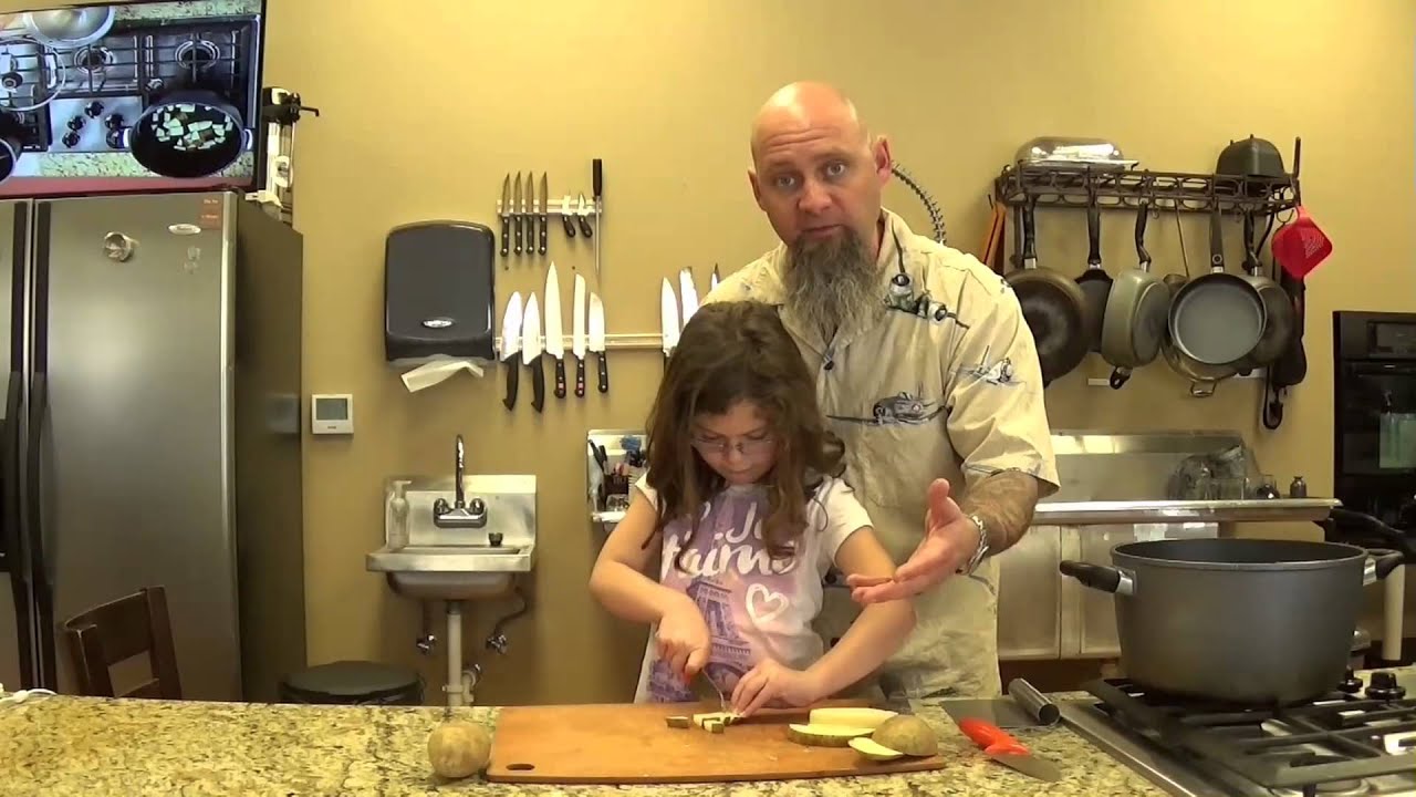 Teaching Kids How to Use a Kitchen Knife