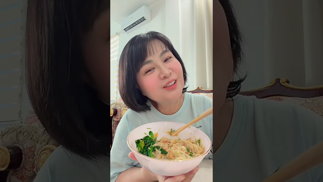 အိမ်မှာလုပ်စားတဲ့ ရေစိမ်ခေါက်ဆွဲလေး စားကြပါဦးရှင် 🥰 ထက်ထက်မိုးဦး