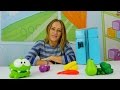 Om-Nom hat Karies -Spielsachen für Kinder