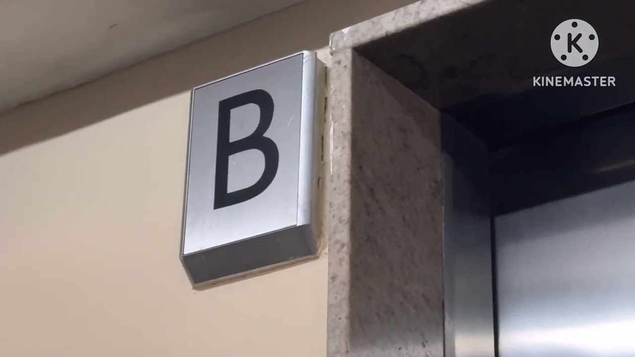 Uma atlas Schindler Miconic 10/neolift no @shopping icarai Niterói