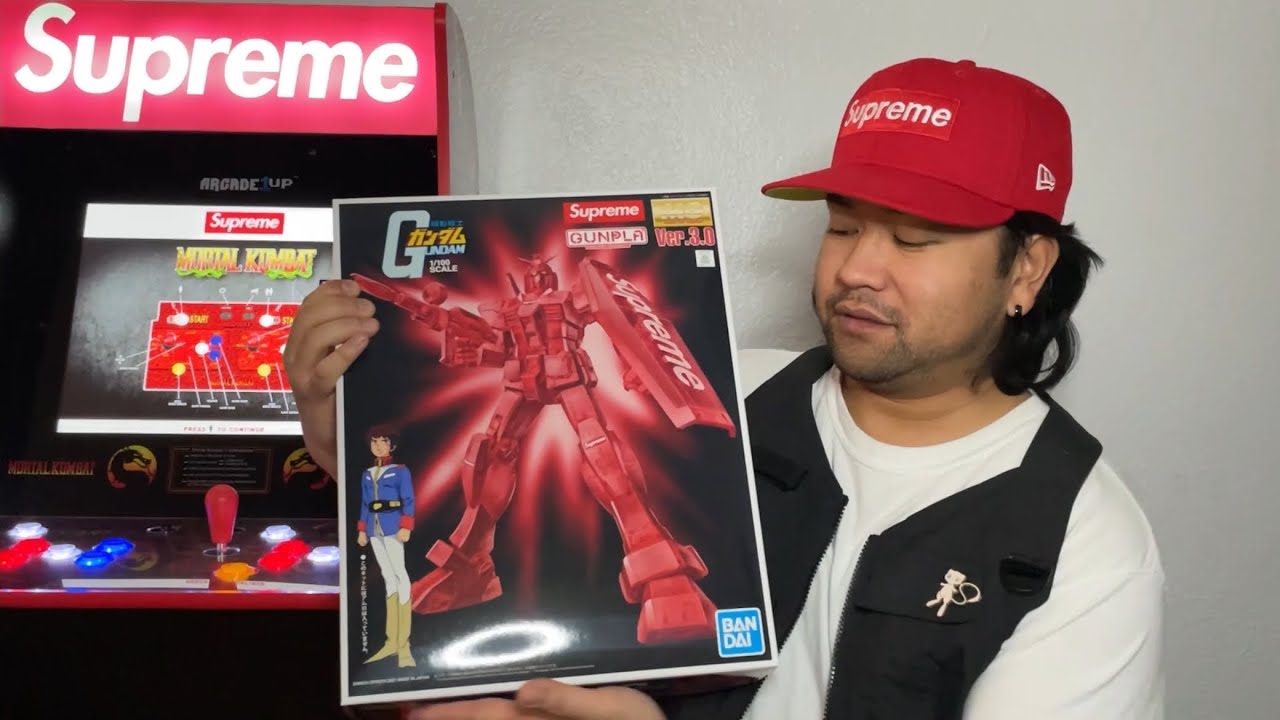 Supreme FW21 Week 17 Unboxing!! MG 1/100 RX-78-2 GUNDAM Ver.3.0 (Not Built  Sorry!) + Giveaway!!