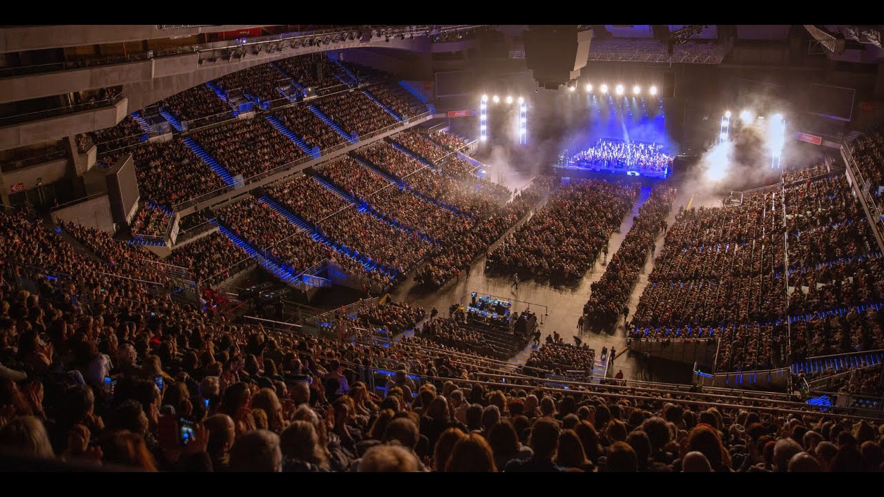 RAPHAEL.Concierto en Wizink Center.Madrid.TourREsinphónico.19.12.2019