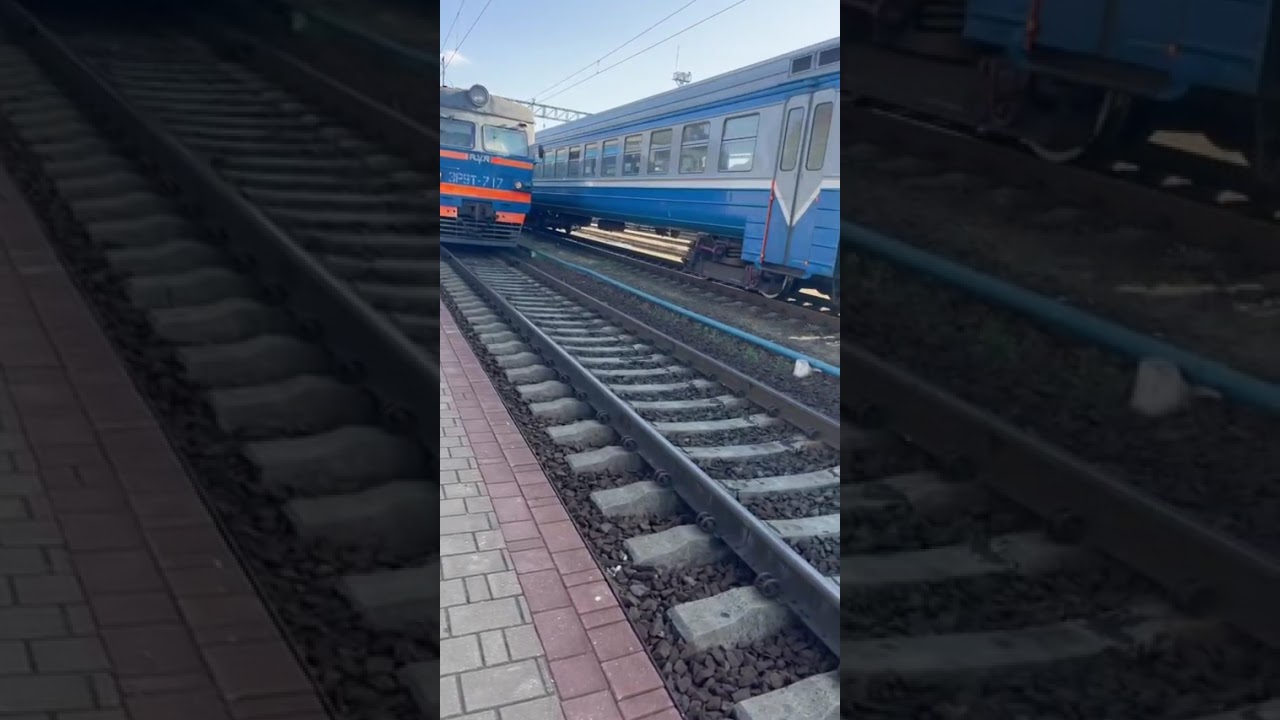 дра1 едет по станции не знаю какая снимал друг спасибо ему 