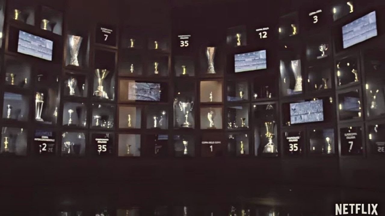 First Team: Juventus out now on Netflix!