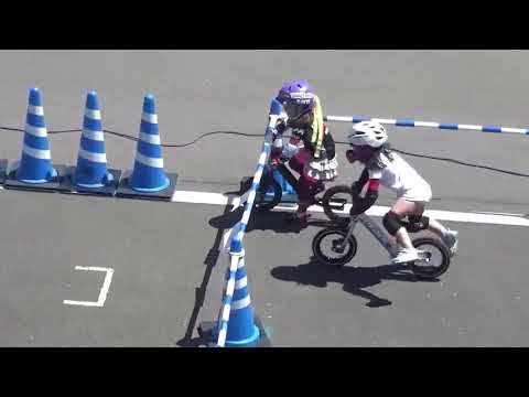 Bike RUN - (Kids Edition) Riding a bike without pedal