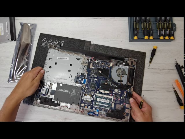 Lenovo IdeaPad Z510 akku csere, tisztítás, karbantartás, Z510 dissasembly,  battery replace - YouTube