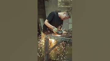 Molten Metal Magic – Watch Steel Take Shape! 🔥✨