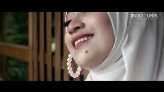 Download Lagu VANY THURSDILA FEAT PINKI PRANANDA - HAKIKAT CINTA BAHAGIA (OFFICIAL MUSIC VIDEO) MP3 Download Lagu VANY THURSDILA FEAT PINKI PRANANDA - HAKIKAT CINTA BAHAGIA (OFFICIAL MUSIC VIDEO) MP3
