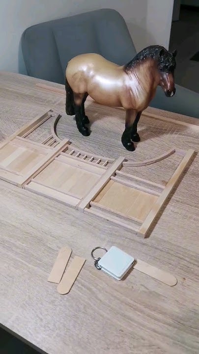 строю конюшню для игрушечных лошадей breyer | денник для лошади своими ...