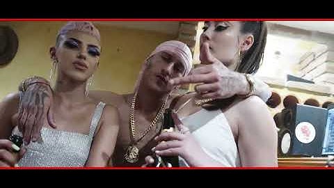 YUNG BEEF - INTRO EL PLUGG 2 (VIDEO OFICIAL)