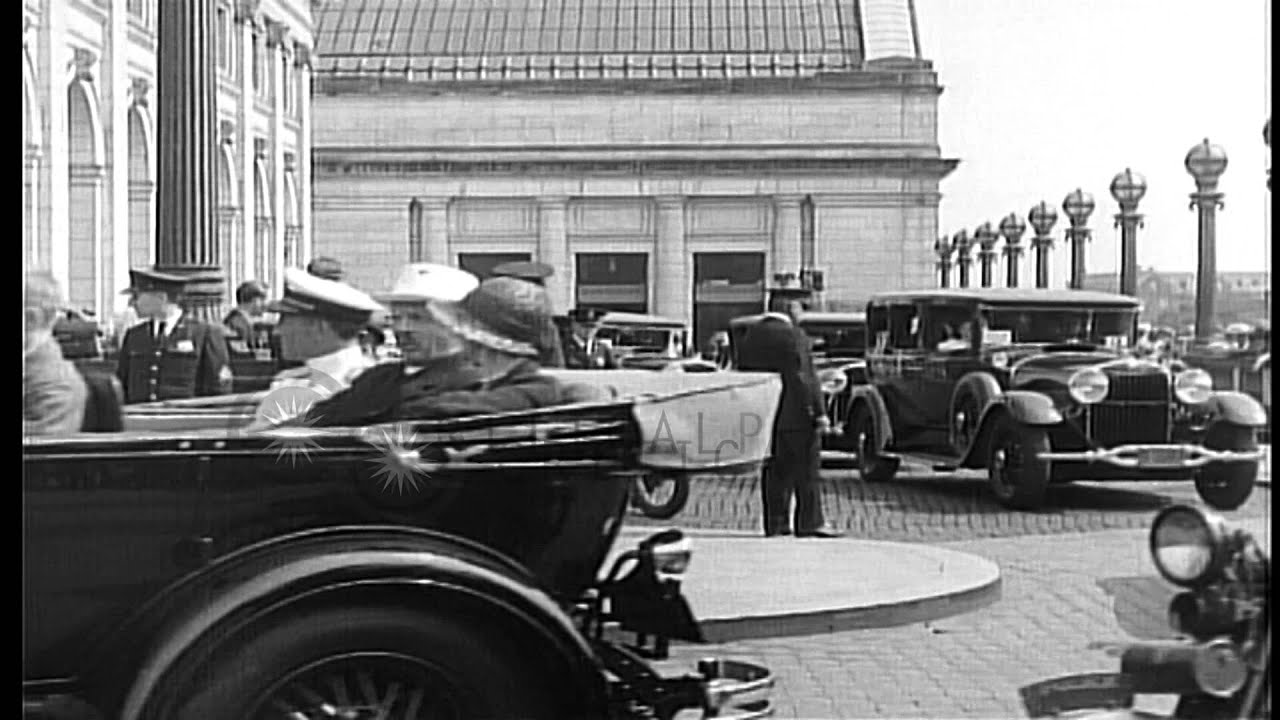 President Herbert Hoover recognizes U.S. Navy Admiral Richard E. Byrd for his acc...HD Stock Footage