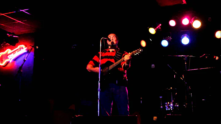 Dennis Brewer