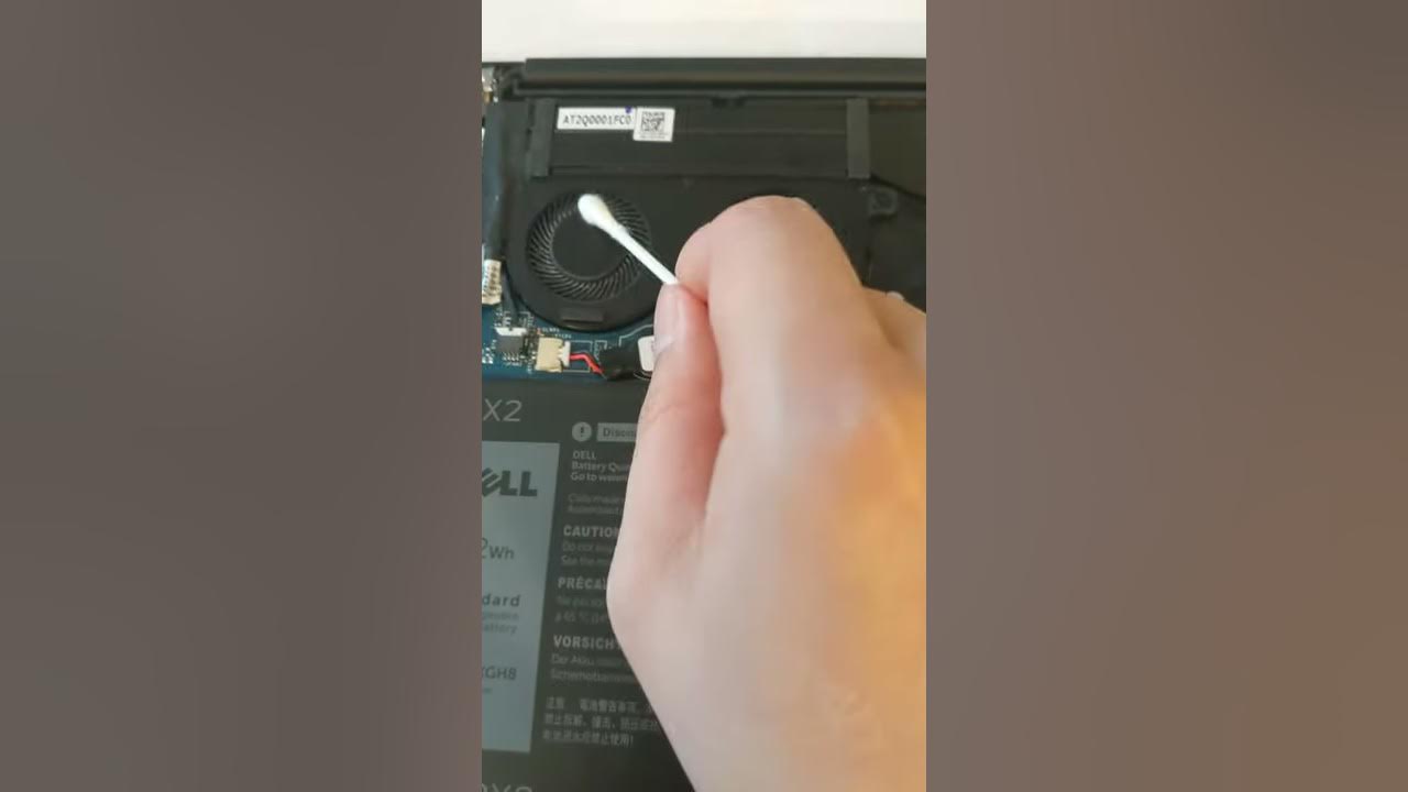 Loosened/shaking fan in a Dell XPS 13 7390 that makes a rattling noise