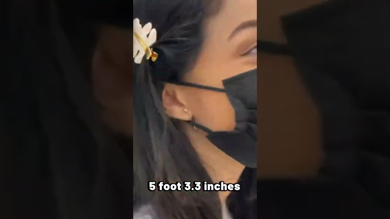 Valkyrae reveals her real height (NOT CLICKBAIT)