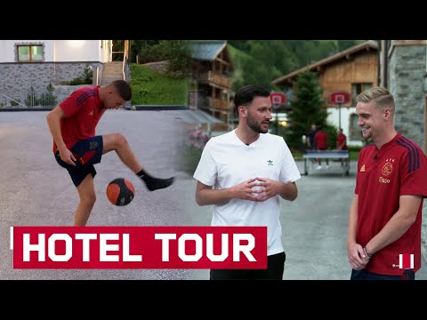 HOTEL TOUR W/ JAY & KENNETH | 'Hij is gewoon een biertje voor zichzelf aan het tappen' ??