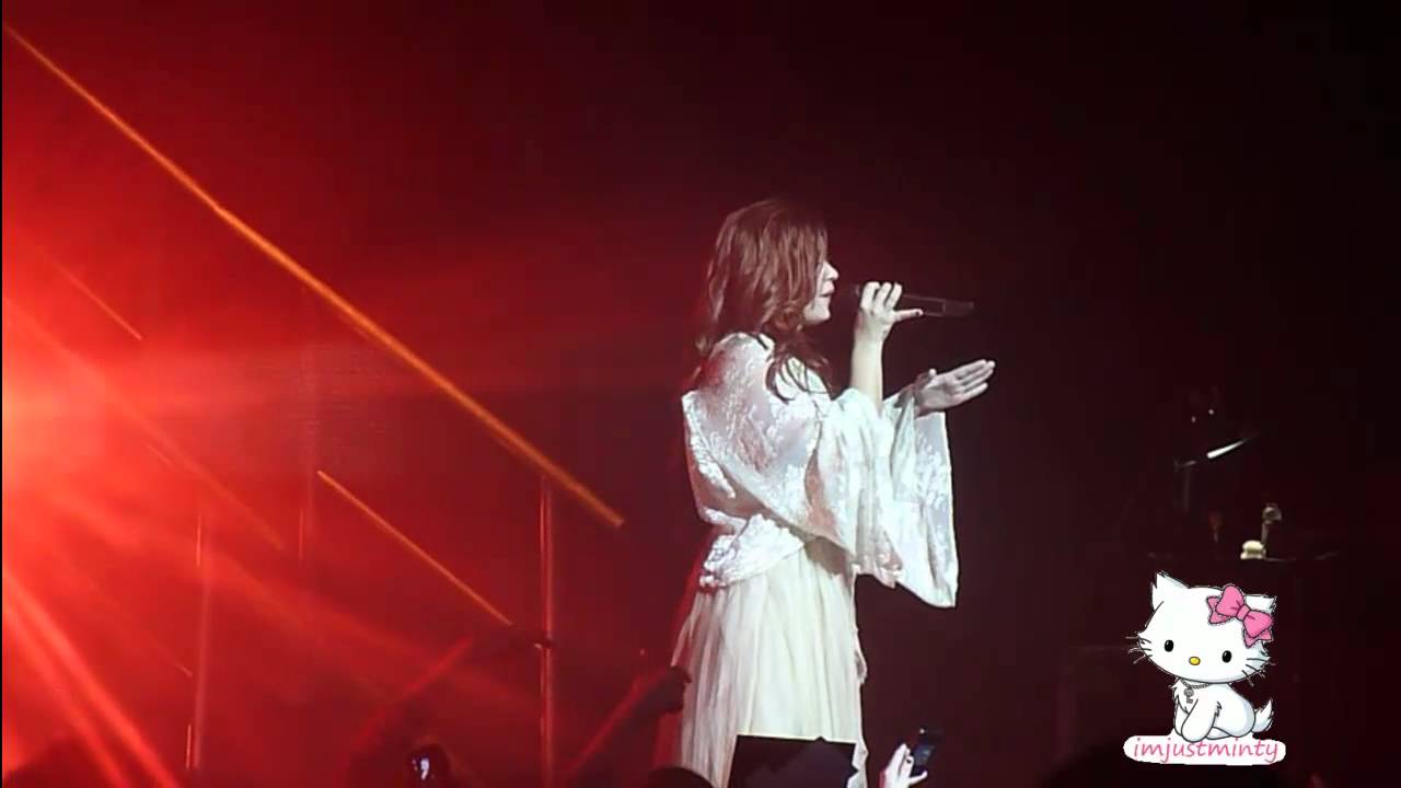 Demi Lovato - Together LIVE at Rosemont Theatre in Chicago 12/3/11