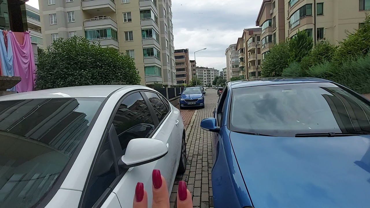 İki araç arasına nasıl girilir (paralel park)