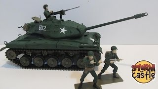 Make a Plastic Model Tank (1/35 Scale Walker Bulldog)