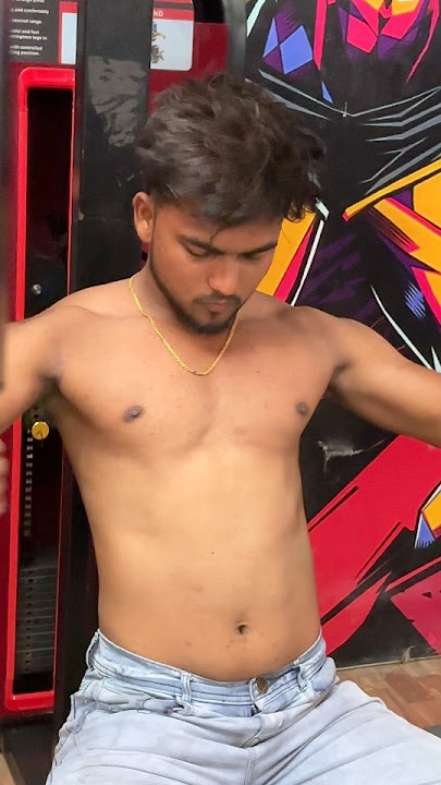 chest day 🥵 #shortsfeed #fitnessjourney #shortviral #gymrat #gymlife