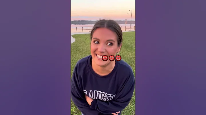 Not her messaging Taylor Swift  #caseyandkaci #mar...