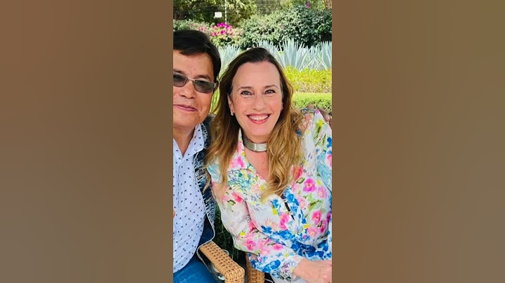 Andrea Legarreta forgets Erik Rubín and gives love another chance after their breakup.
