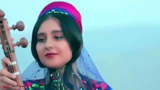 İran'ın Kaşkay Türklerinden güzel bir şarkı: Gözel Gözlerin! Resimi
