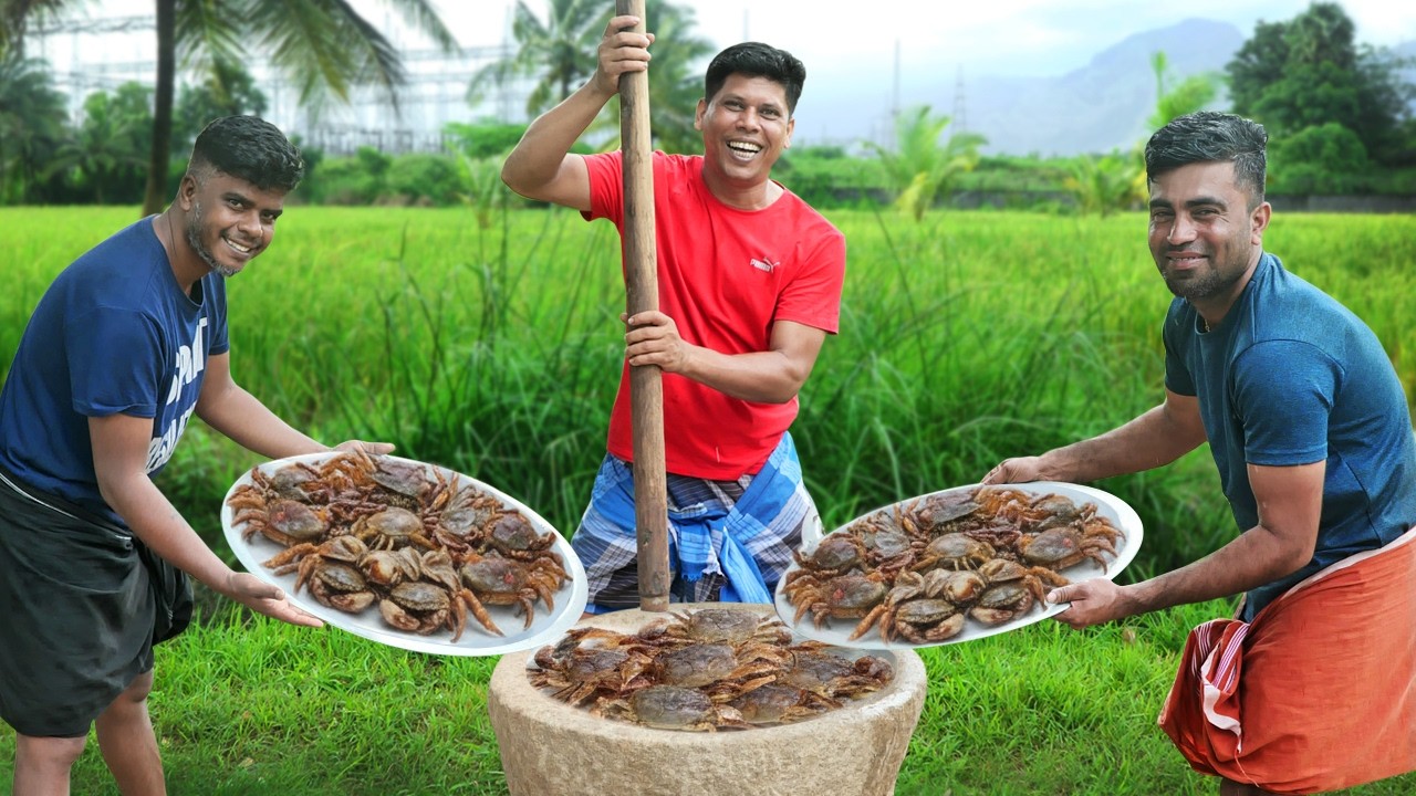 COUNTRY CRAB SOUP | Mud Crab Catching And Cooking In Village | Njandu Rasam Recipe