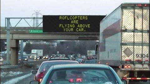 Microsoft Sam reads stupid and funny signs {S1EP3]