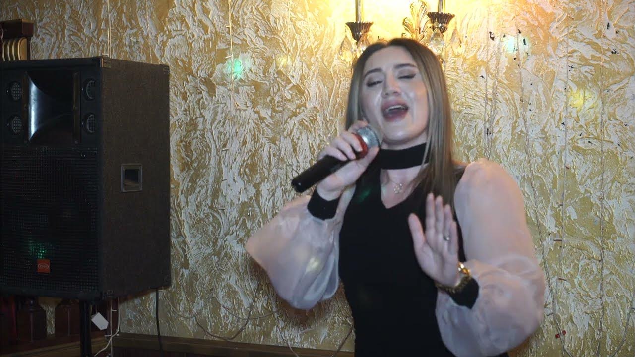 покорила моё сердце rostovskiy. песня покорила. сайго певец. песня покорила. 3 певицы поют песню разными голосами.