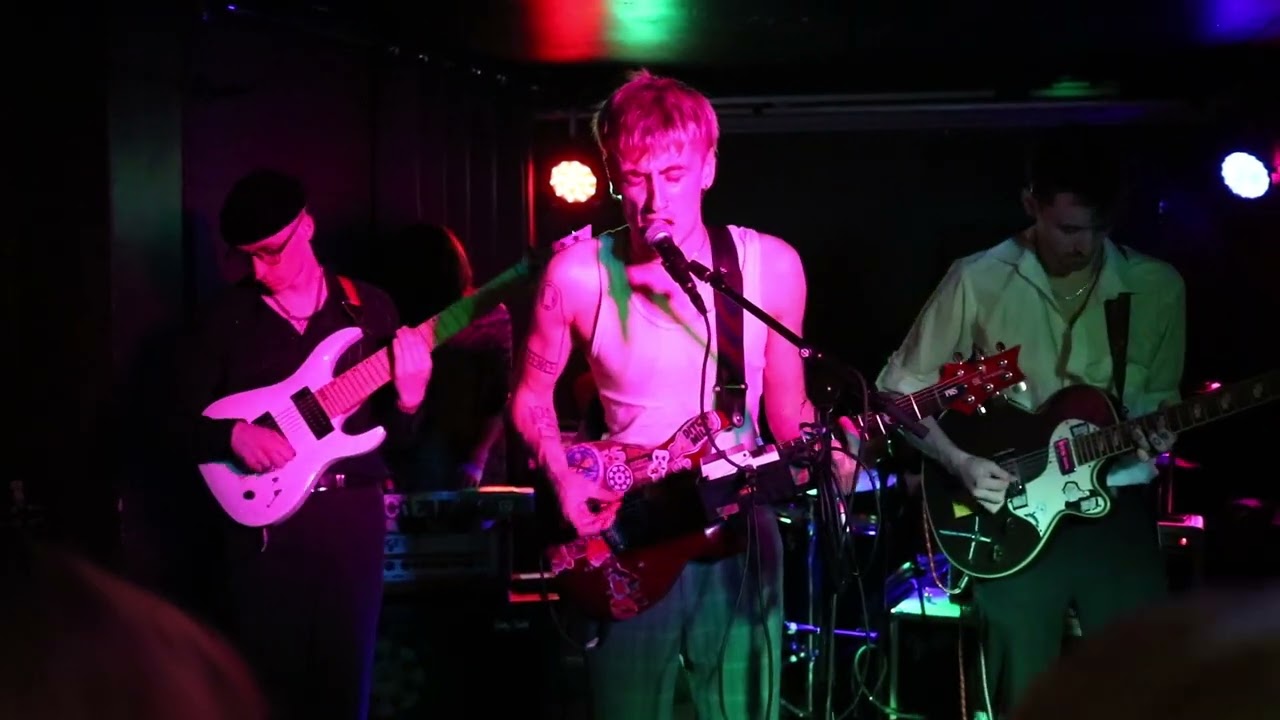 The People Assembly, Battleship F**k off, at Duffy's Bar, 09/07/22