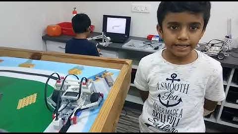 Lego Propositional Line FollowRobot - Tathya Dagli - RFL Ahmedabad(8980172306)