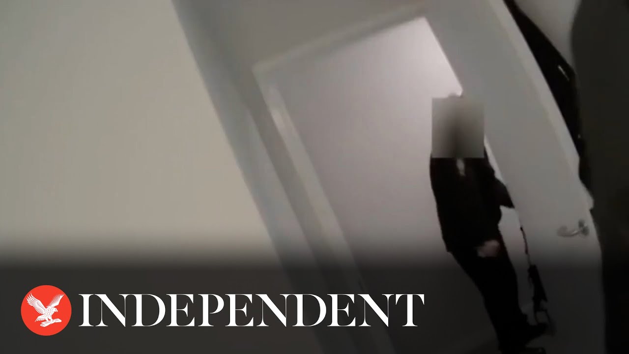Police reveal footage of raid in search for Clapham attacker - YouTube