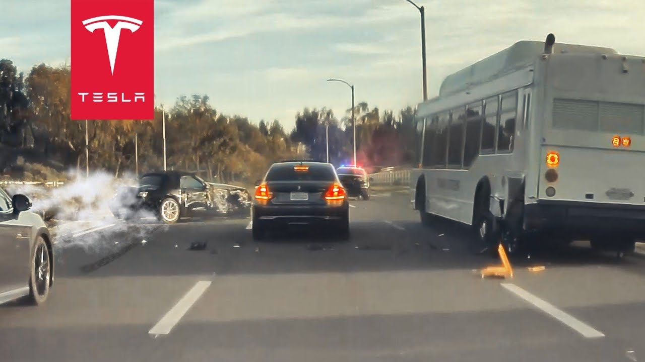 FATHER AND SON STREET RACING ENDS IN MASSIVE CRASH - YouTube