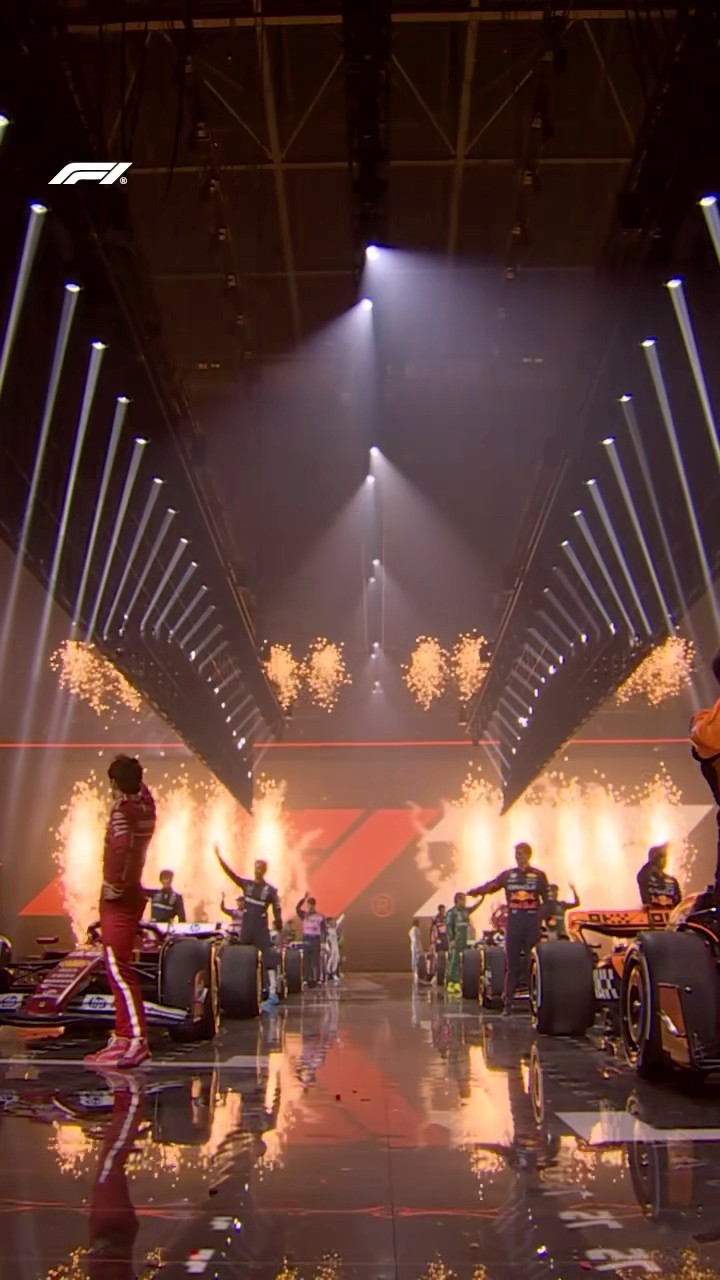 All Ten Cars On ONE Stage ?
