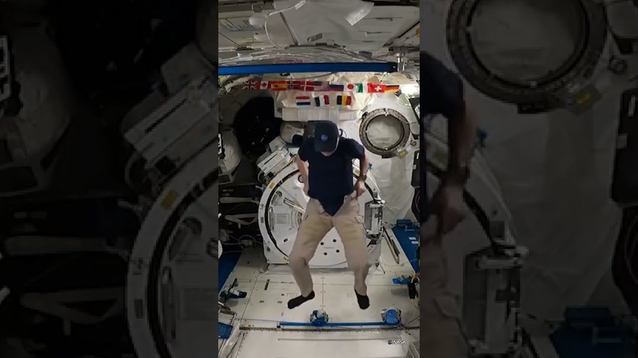 NASA Astronaut S Space Stunt