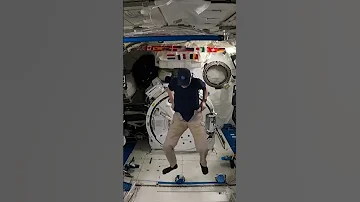 NASA Astronaut S Space Stunt 