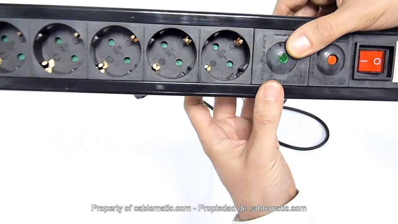 Regleta de enchufes 3 schuko 16A 230V blanca con interruptor y cable de 3m  - Cablematic