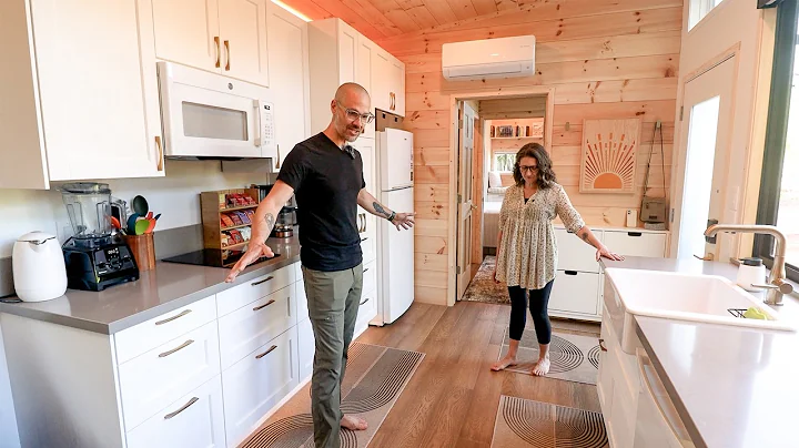 Living in a Tiny House is easy when it's this nice! thumbnail