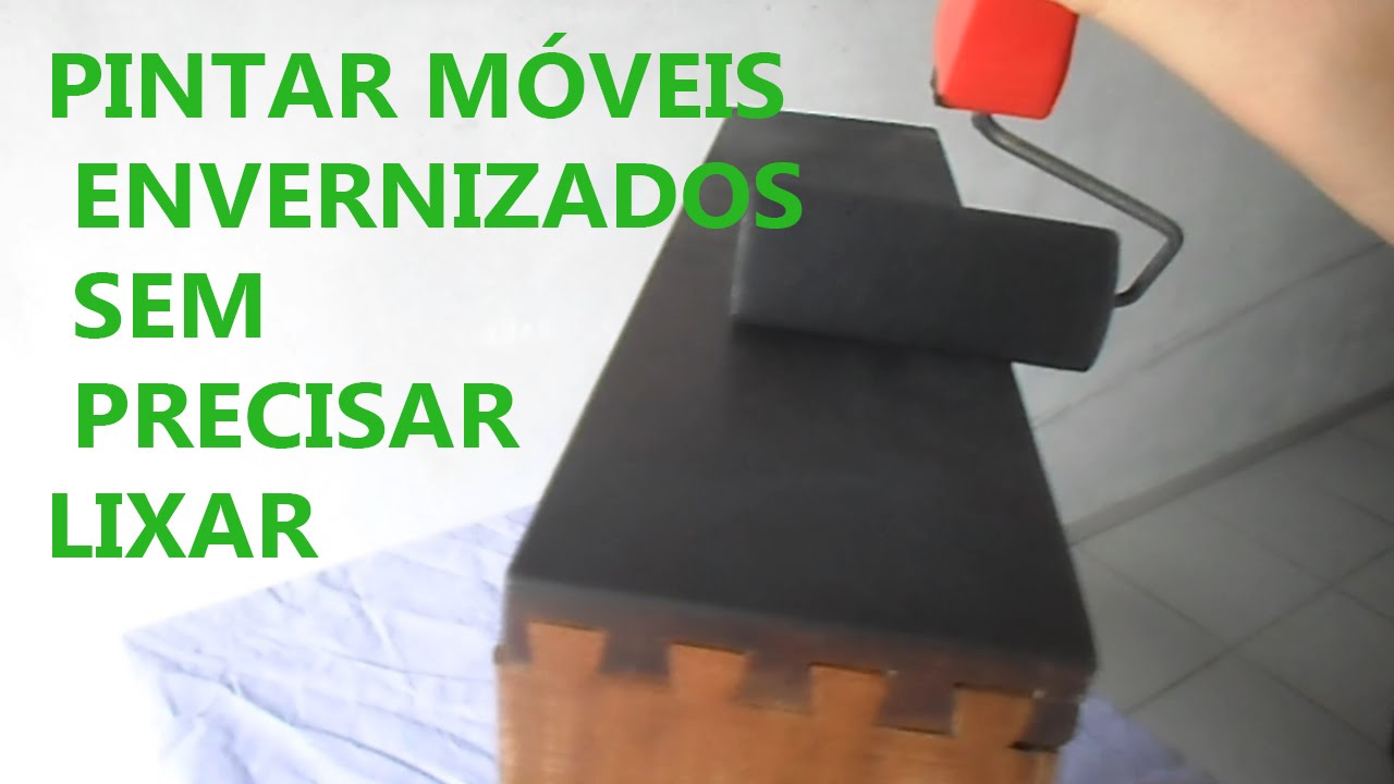 How to Paint Wood Furniture {spray paint}  Como pintar moveis de madeira,  Moveis de madeira, Móveis pintados