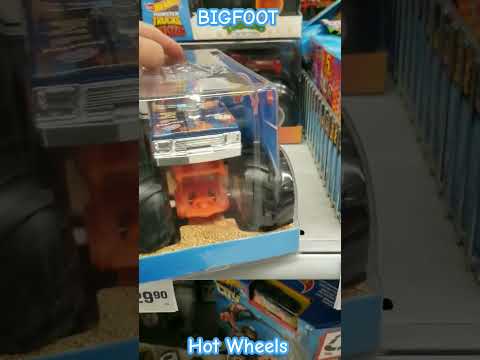 Bigfoot oversized monster truck blue diecast toy Hot Wheels