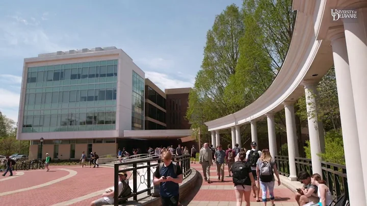 University of Delaware Virtual Visit: The Colonnade