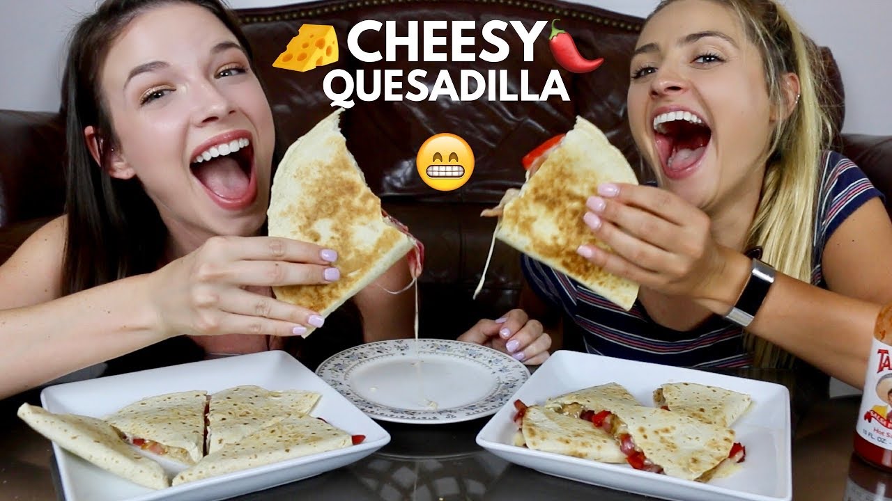 CHEESY CHICKEN QUESADILLAS MUKBANG!