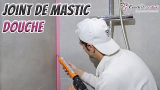 Faire un joint de mastic soigné et durable dans une douche