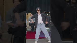 Yesung Show Time Dance.