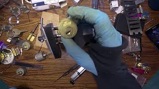 25. Picking and gutting the Canadian ILCO