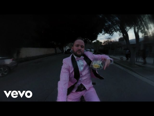 Quinn XCII - Georgia Peach (Official Music Video) class=