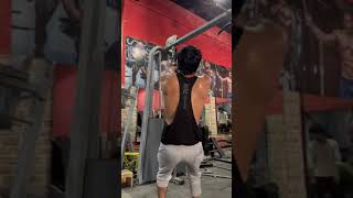 back workout tiranding motivationalvideo gym likeforlikes like followforfollowback